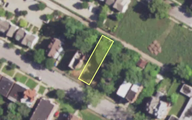 Aerial view of 4021 WEST BELLE PL — vacant lot, St. Louis with approximate parcel outline