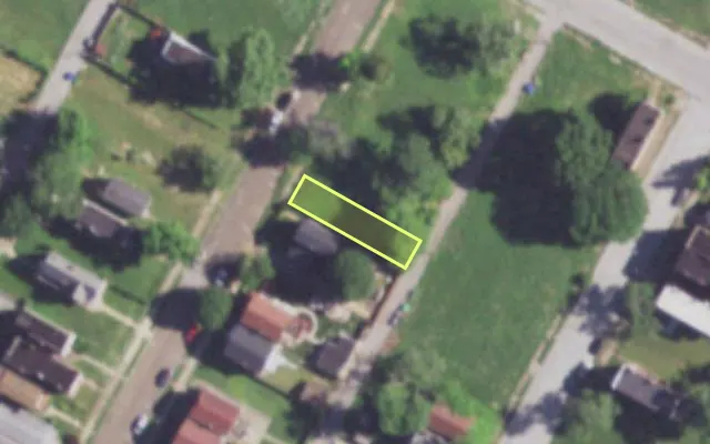 Aerial view of 4240 GANO AV — vacant lot, St. Louis with approximate parcel outline