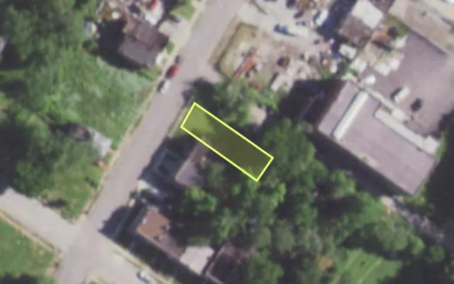 Aerial view of 1470 ARLINGTON AV — vacant lot, St. Louis with approximate parcel outline