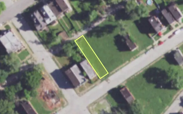 Aerial view of 2041 ALICE AV — vacant lot, St. Louis with approximate parcel outline
