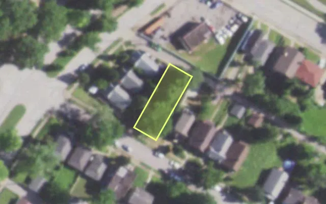 Aerial view of 5857 SALOMA AV — vacant lot, St. Louis with approximate parcel outline