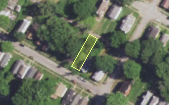 Aerial view of 6009 THEKLA AV — vacant lot, St. Louis with approximate parcel outline
