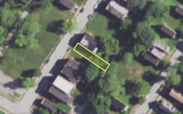 Aerial view of 4222 LINTON AV — vacant lot, St. Louis with approximate parcel outline
