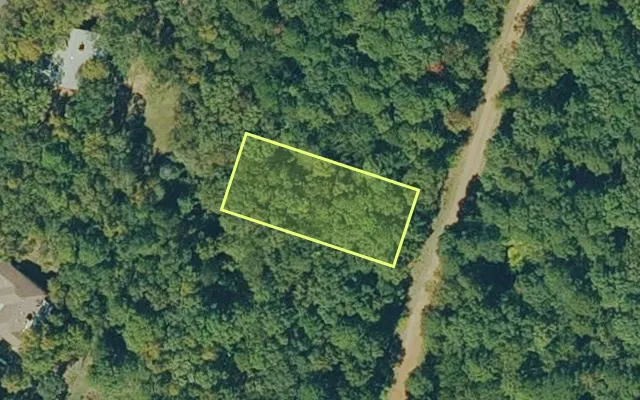 Aerial view of VAN BUREN County parcel 4300-15124-0000 — Arkansas post-auction with approximate parcel outline