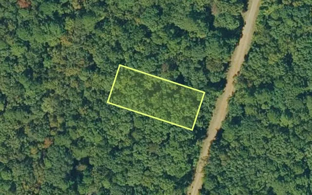 Aerial view of VAN BUREN County parcel 4300-15131-0000 — Arkansas post-auction with approximate parcel outline
