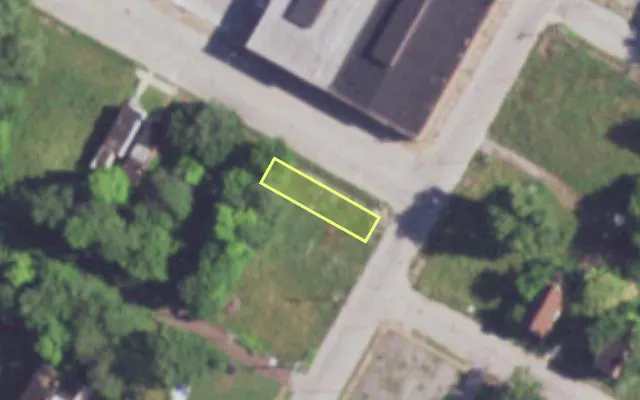 Aerial view of 1333 PRAIRIE AV — vacant lot, St. Louis with approximate parcel outline