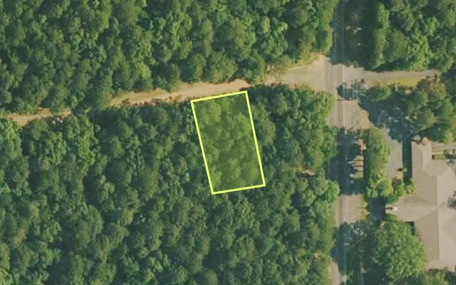 Aerial view of VAN BUREN County parcel 4400-14002-0000 — Arkansas post-auction with approximate parcel outline