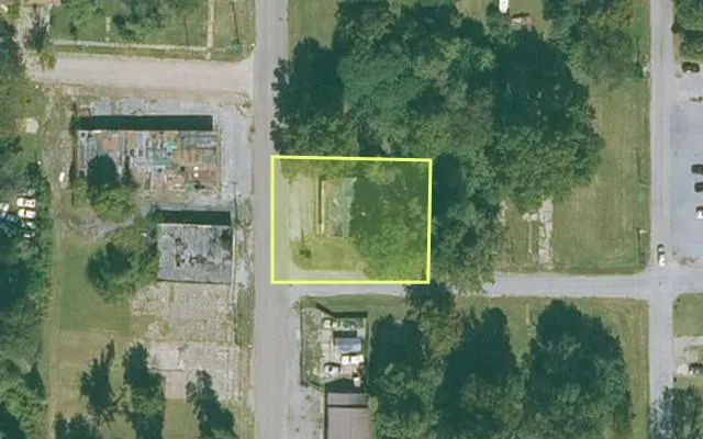 Aerial view of MISSISSIPPI County parcel 305-01786-000 — Arkansas post-auction with approximate parcel outline