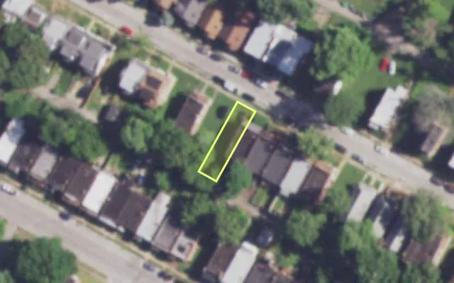 Aerial view of 4476 PENROSE ST — vacant lot, St. Louis with approximate parcel outline