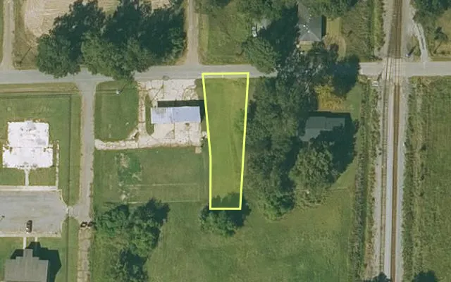 Aerial view of CHICOT County parcel 050-00083-001 — Arkansas post-auction with approximate parcel outline