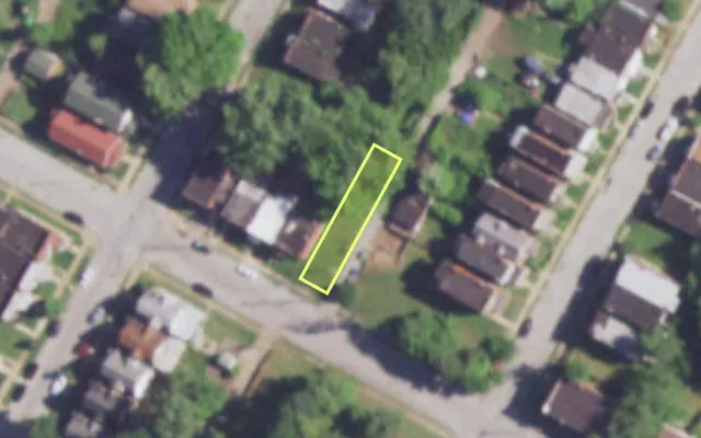 Aerial view of 4491 KOSSUTH AV — vacant lot, St. Louis with approximate parcel outline