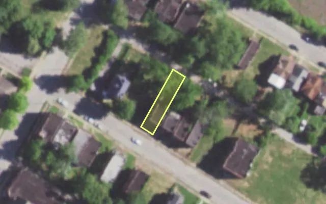 Aerial view of 5971 HIGHLAND AV — vacant lot, St. Louis with approximate parcel outline