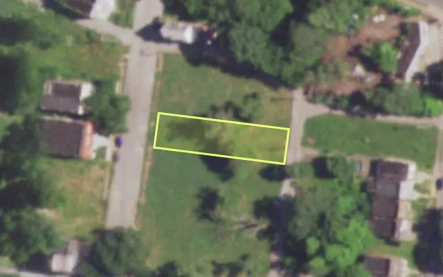 Aerial view of 1348 BAYARD AV — vacant lot, St. Louis with approximate parcel outline