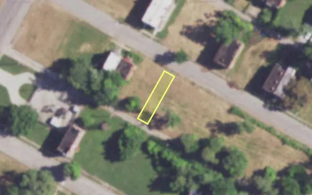 Aerial view of 3840 KENNERLY AV — vacant lot, St. Louis with approximate parcel outline