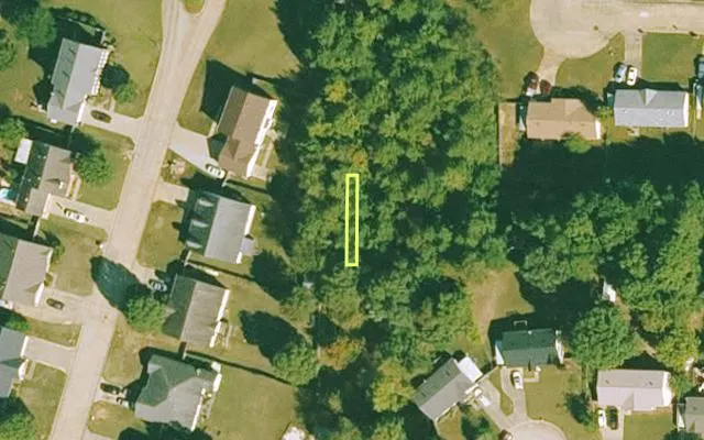 Aerial view of SALINE County parcel 880-06299-002 — Arkansas post-auction with approximate parcel outline