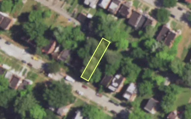 Aerial view of 4753 NORTHLAND AV — vacant lot, St. Louis with approximate parcel outline