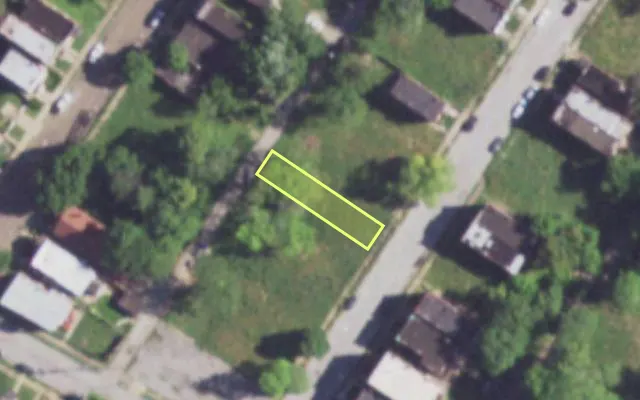 Aerial view of 4221 LINTON AV — vacant lot, St. Louis with approximate parcel outline
