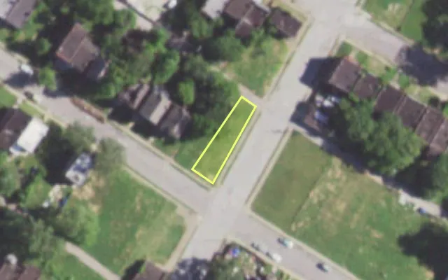 Aerial view of 5901 COTE BRILLIANTE AV — vacant lot, St. Louis with approximate parcel outline