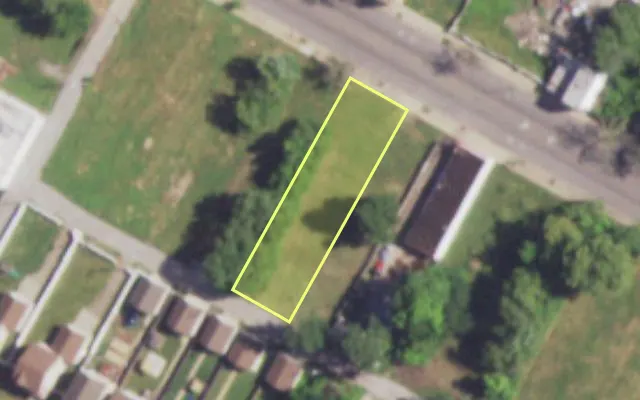 Aerial view of 4450 DR MARTIN LUTHER KING DR — vacant lot, St. Louis with approximate parcel outline