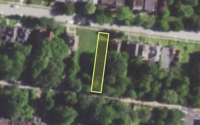 Aerial view of 5040 KENSINGTON AV — vacant lot, St. Louis with approximate parcel outline