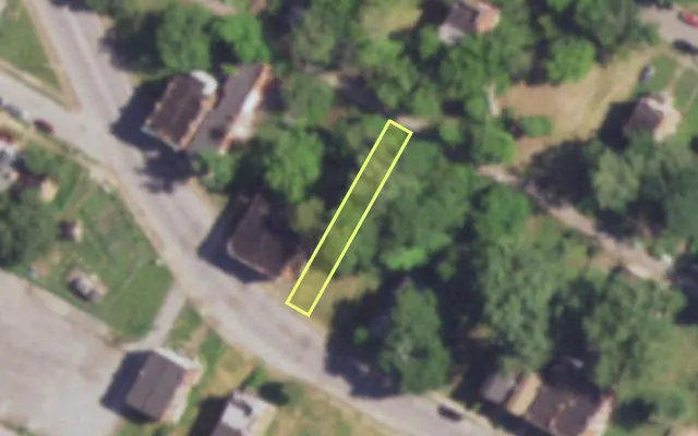 Aerial view of 4829 ST LOUIS AV — vacant lot, St. Louis with approximate parcel outline