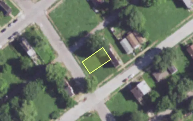 Aerial view of 5106 EMILY ST — vacant lot, St. Louis with approximate parcel outline