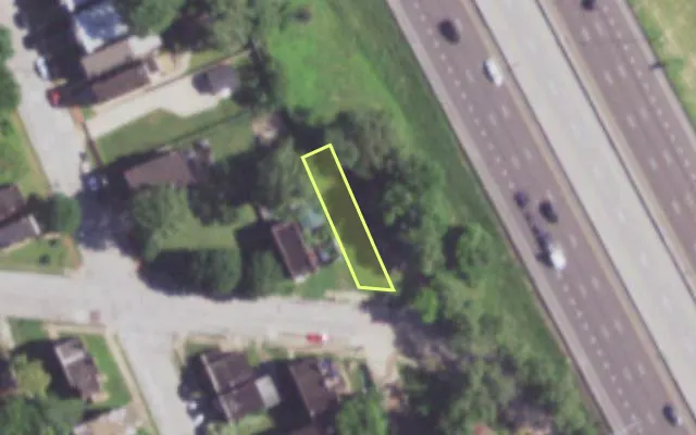 Aerial view of 1121 FERRY ST — vacant lot, St. Louis with approximate parcel outline