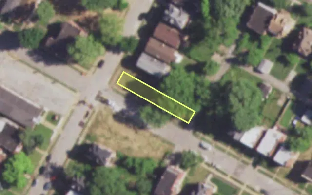 Aerial view of 3100 N TAYLOR AV — vacant lot, St. Louis with approximate parcel outline