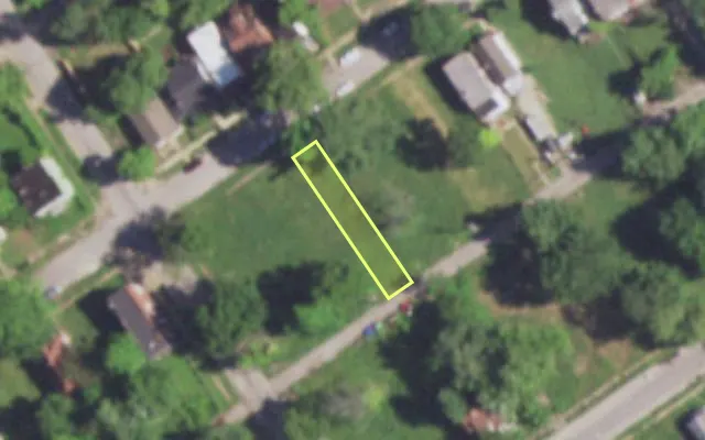 Aerial view of 5510 PLOVER AV — vacant lot, St. Louis with approximate parcel outline