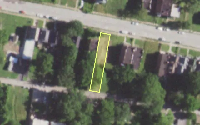 Aerial view of 5156 MINERVA AV — vacant lot, St. Louis with approximate parcel outline