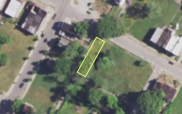 Aerial view of 4348 ASHLAND AV — vacant lot, St. Louis with approximate parcel outline