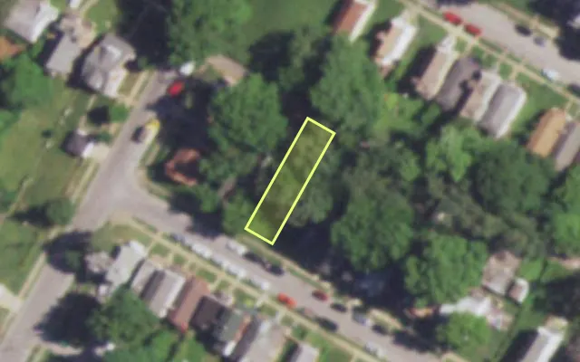 Aerial view of 6063 THEKLA AV — vacant lot, St. Louis with approximate parcel outline