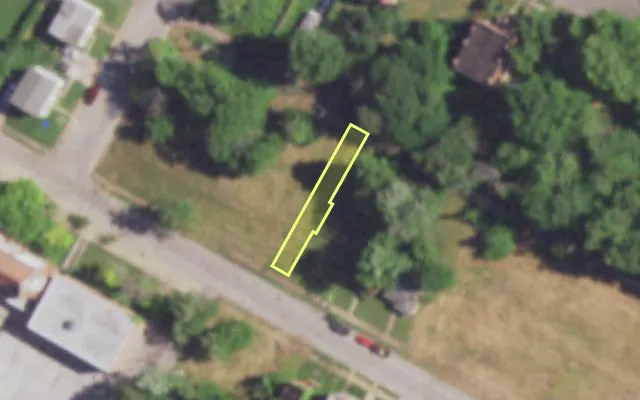 Aerial view of 4579 KENNERLY AV — vacant lot, St. Louis with approximate parcel outline