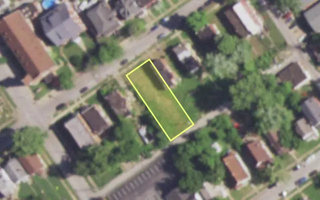 Aerial view of 5516 ORIOLE AV — vacant lot, St. Louis with approximate parcel outline