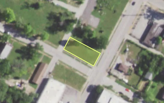 Aerial view of 2801 GOODFELLOW BLVD — vacant lot, St. Louis with approximate parcel outline