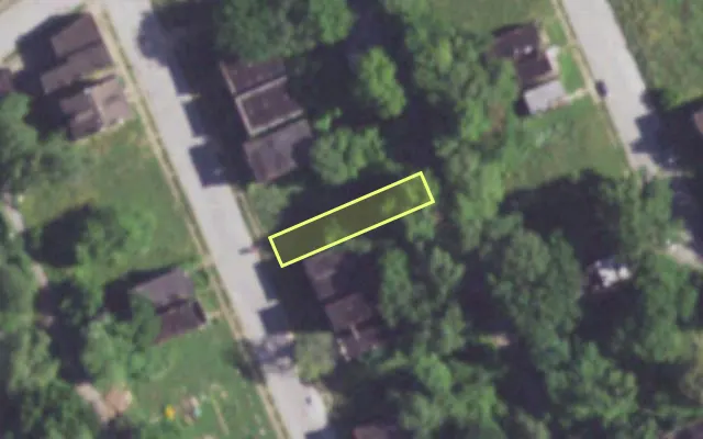 Aerial view of 4414 N 20TH ST — vacant lot, St. Louis with approximate parcel outline