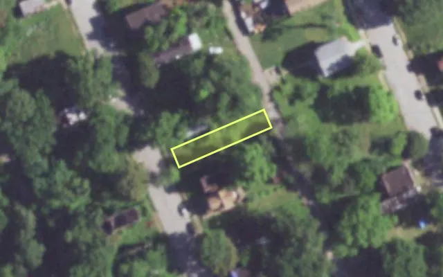 Aerial view of 4332 N 19TH ST — vacant lot, St. Louis with approximate parcel outline