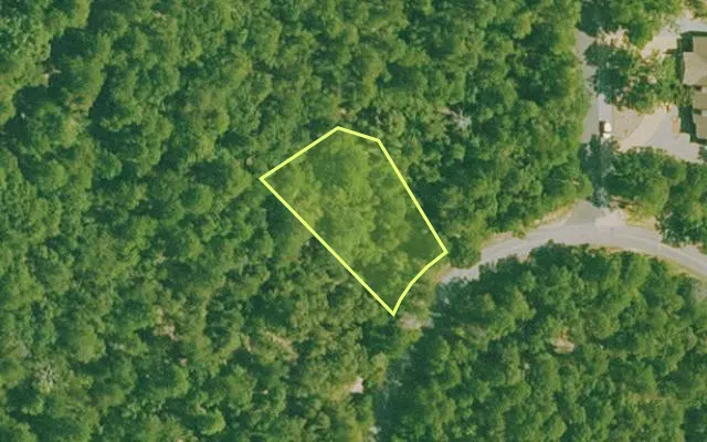 Aerial view of SALINE County parcel 652-00018-000 — Arkansas post-auction with approximate parcel outline
