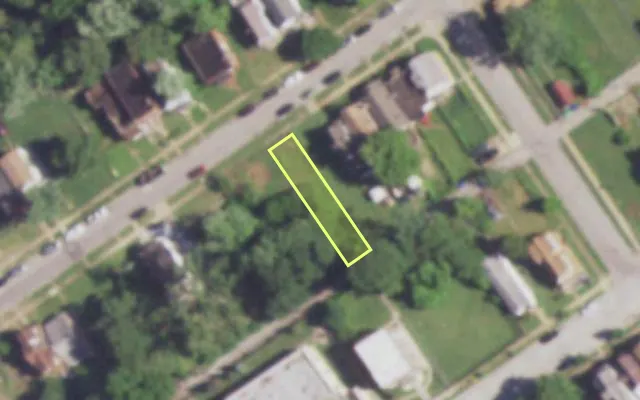 Aerial view of 4554 ALCOTT AV — vacant lot, St. Louis with approximate parcel outline