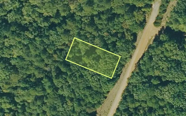 Aerial view of VAN BUREN County parcel 4300-03122-0000 — Arkansas post-auction with approximate parcel outline