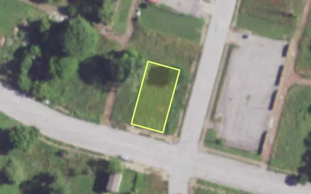 Aerial view of 2603 HEBERT ST — vacant lot, St. Louis with approximate parcel outline