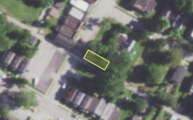 Aerial view of 2914 ABNER PL — vacant lot, St. Louis with approximate parcel outline