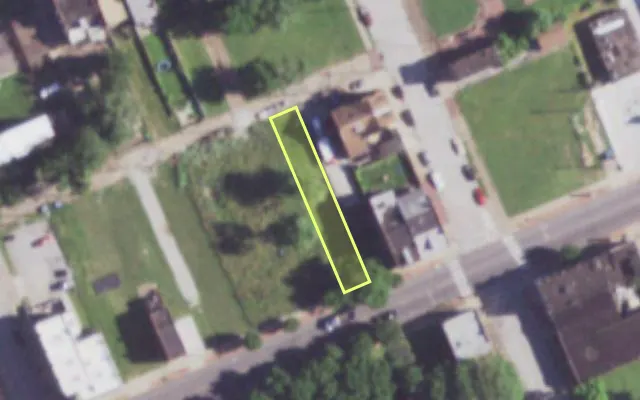 Aerial view of 1409 SALISBURY ST — vacant lot, St. Louis with approximate parcel outline