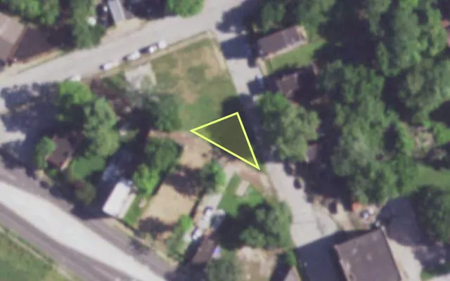 Aerial view of 3825 PARNELL ST — vacant lot, St. Louis with approximate parcel outline