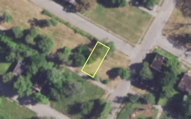 Aerial view of 3806 KENNERLY AV — vacant lot, St. Louis with approximate parcel outline