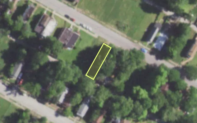 Aerial view of 5724 MAFFITT AV — vacant lot, St. Louis with approximate parcel outline