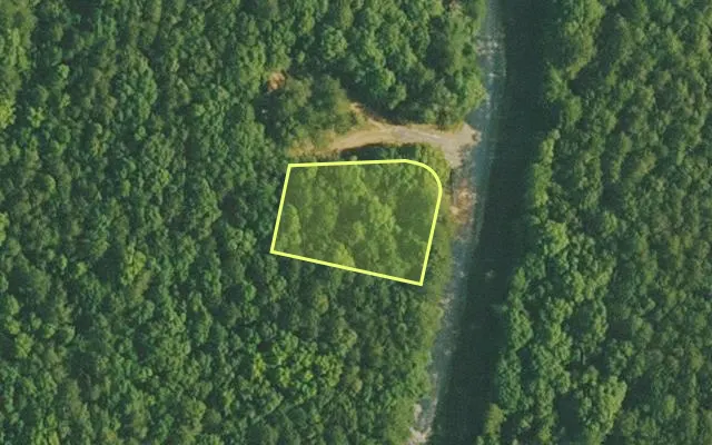 Aerial view of VAN BUREN County parcel 4400-21007-0000 — Arkansas post-auction with approximate parcel outline