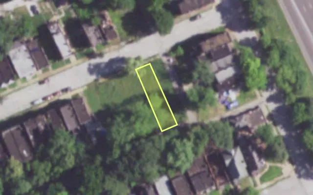 Aerial view of 1116 NEWHOUSE AV — vacant lot, St. Louis with approximate parcel outline