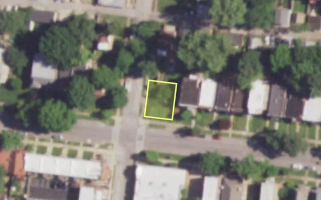 Aerial view of 3969 SHAW BLVD — vacant lot, St. Louis with approximate parcel outline