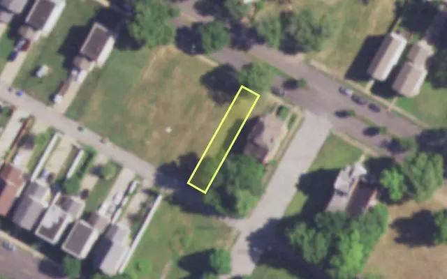 Aerial view of 3806 COOK AV — vacant lot, St. Louis with approximate parcel outline